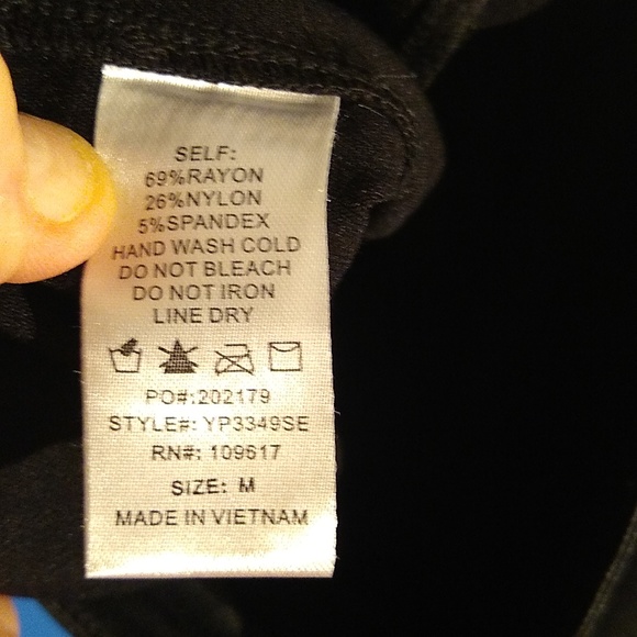 BNWT Stella Luce black faux leather jeans/ pants size medium - Picture 7 of 7